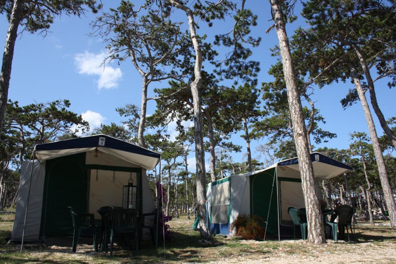 Camping Planik Hotel Razanac Exterior photo