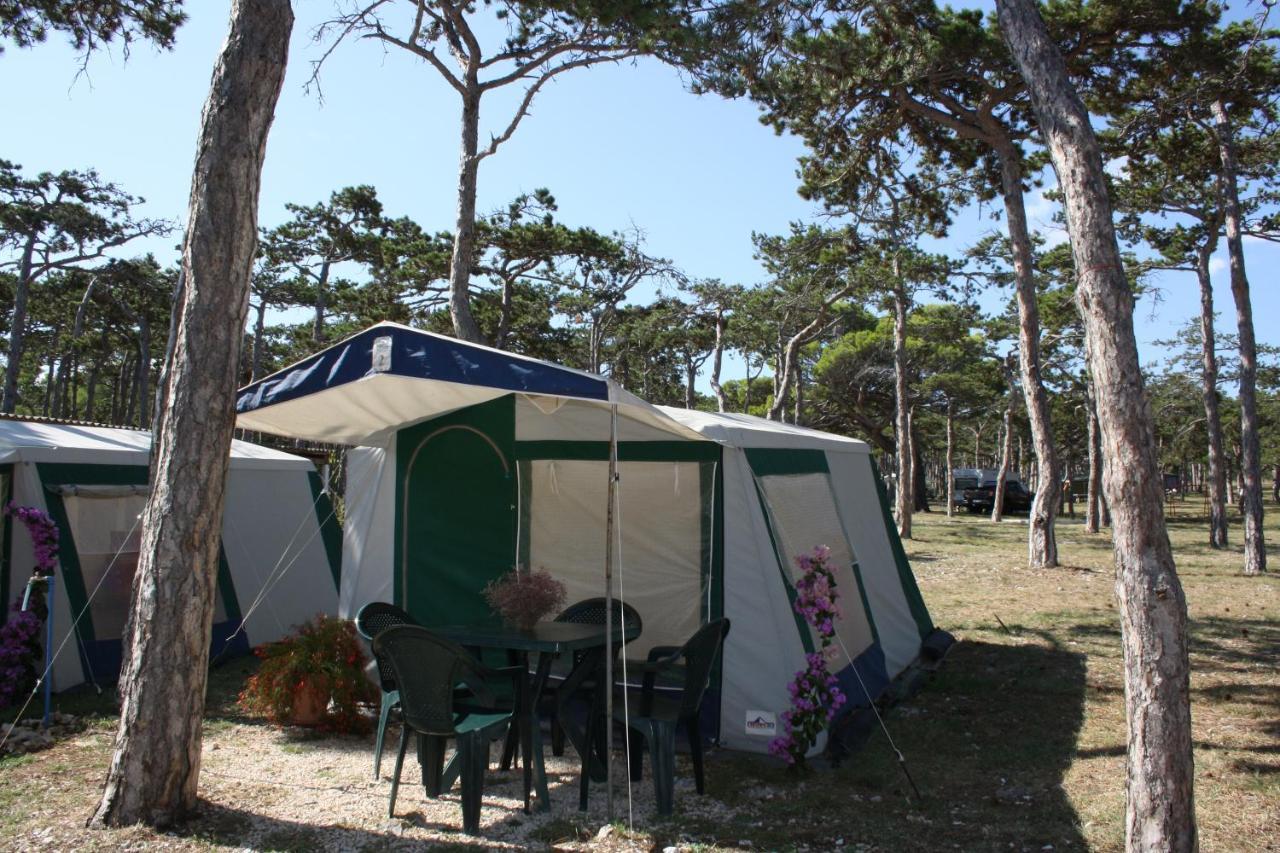 Camping Planik Hotel Razanac Exterior photo