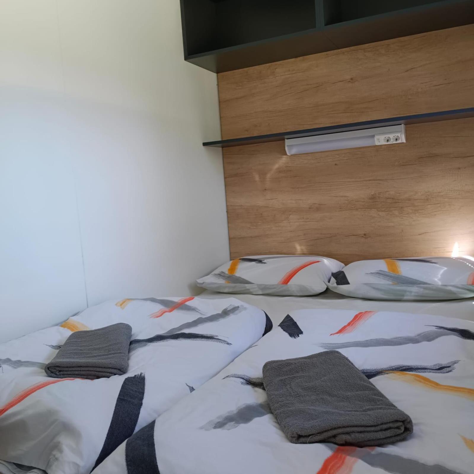 Camping Planik Hotel Razanac Exterior photo