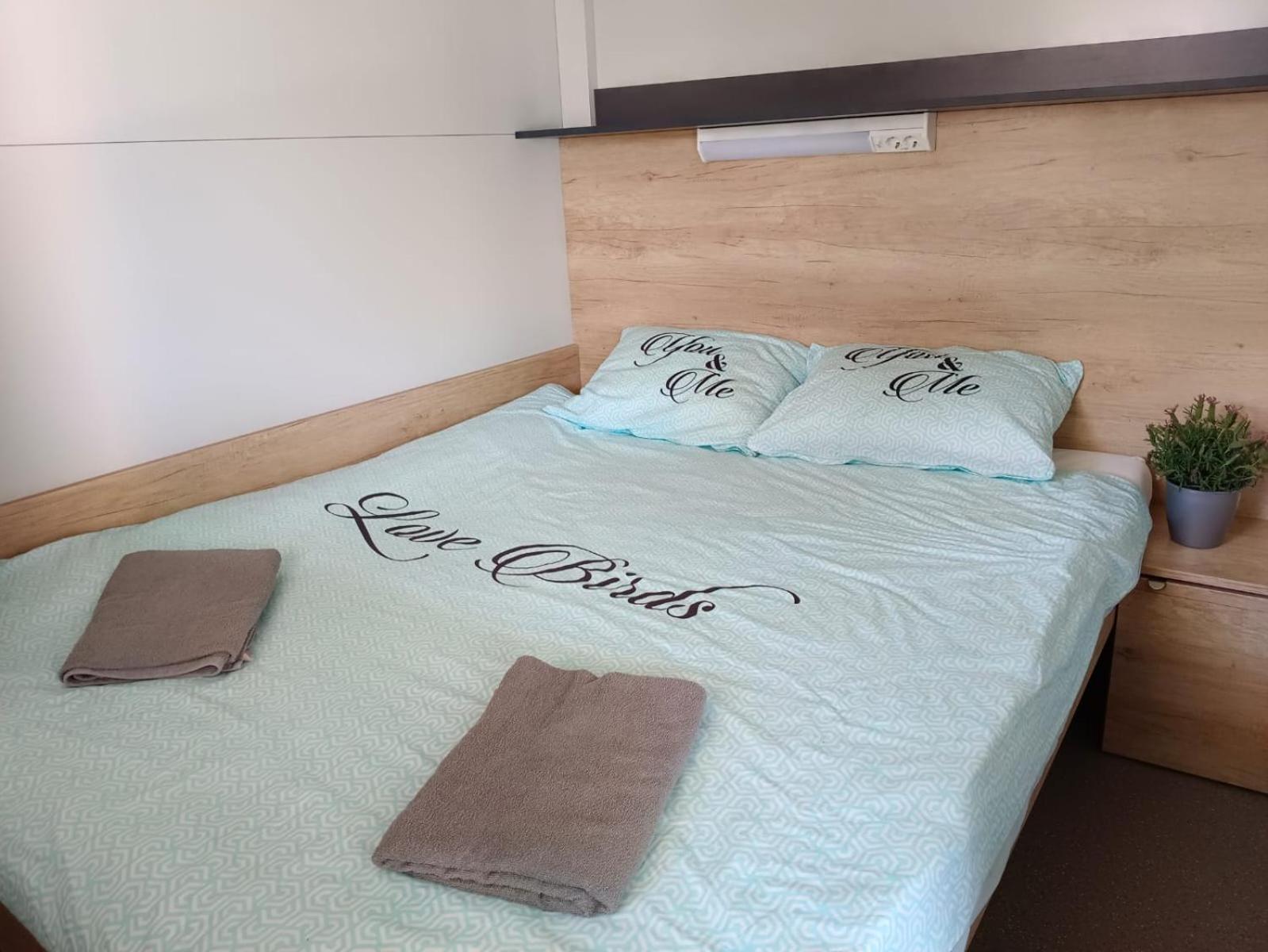 Camping Planik Hotel Razanac Exterior photo