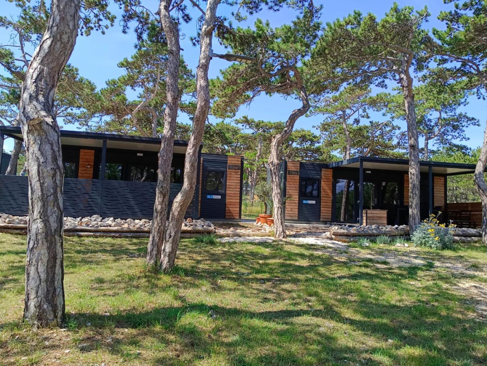 Camping Planik Hotel Razanac Exterior photo