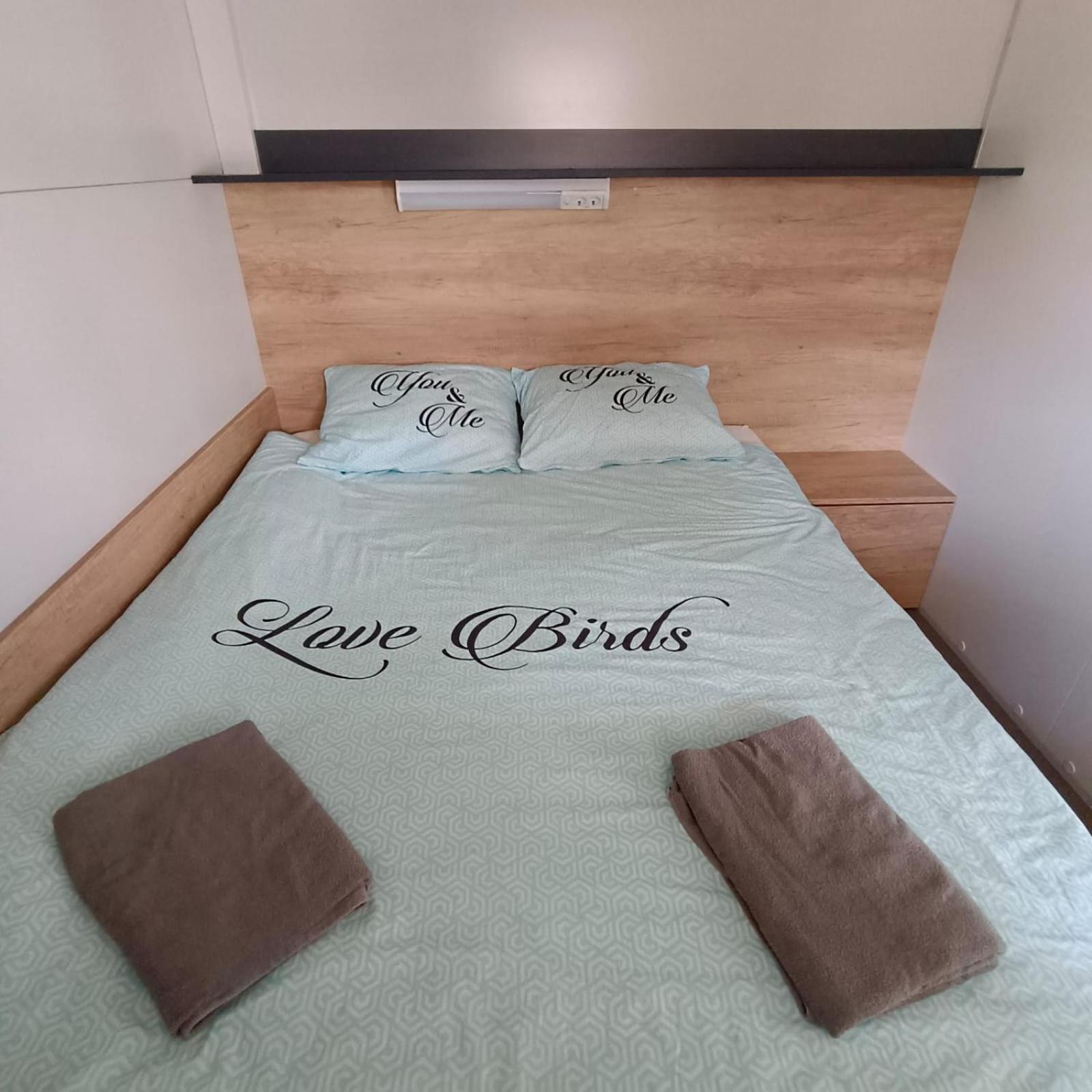 Camping Planik Hotel Razanac Exterior photo